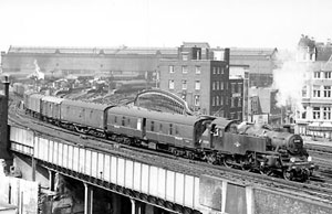 82005, Waterloo 4th May 1965