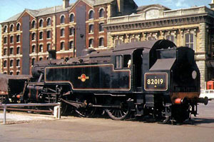 82019 at Southampton Docks, 8th June 1964